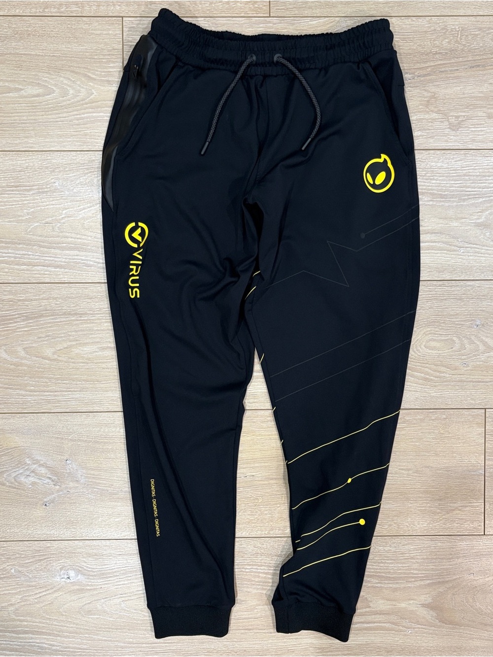 Virus x Dignitas Esports Joggers Sweatpants Black Neon Yellow Mens M
